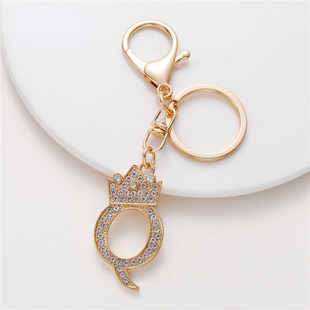 Carsine Rhinestone 26 Letters Car Keychain Q
