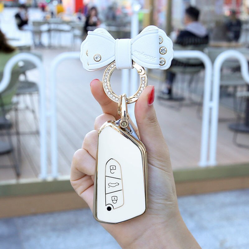 Carsine Volkswagen Car Key Case Golden Edge White / Key case + B chain