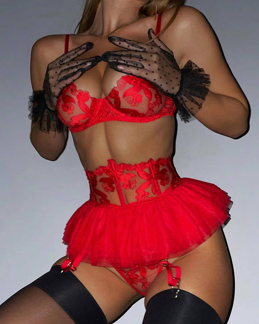 Hem embroidered bra garter three piece set